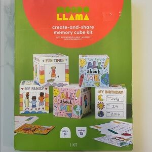 Mondo Llama Create and Share Memory Cube Kit